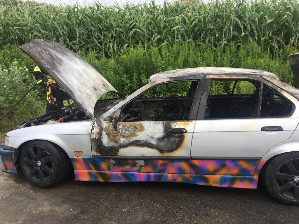 Pożar samochodu osobowego w Grzęsce