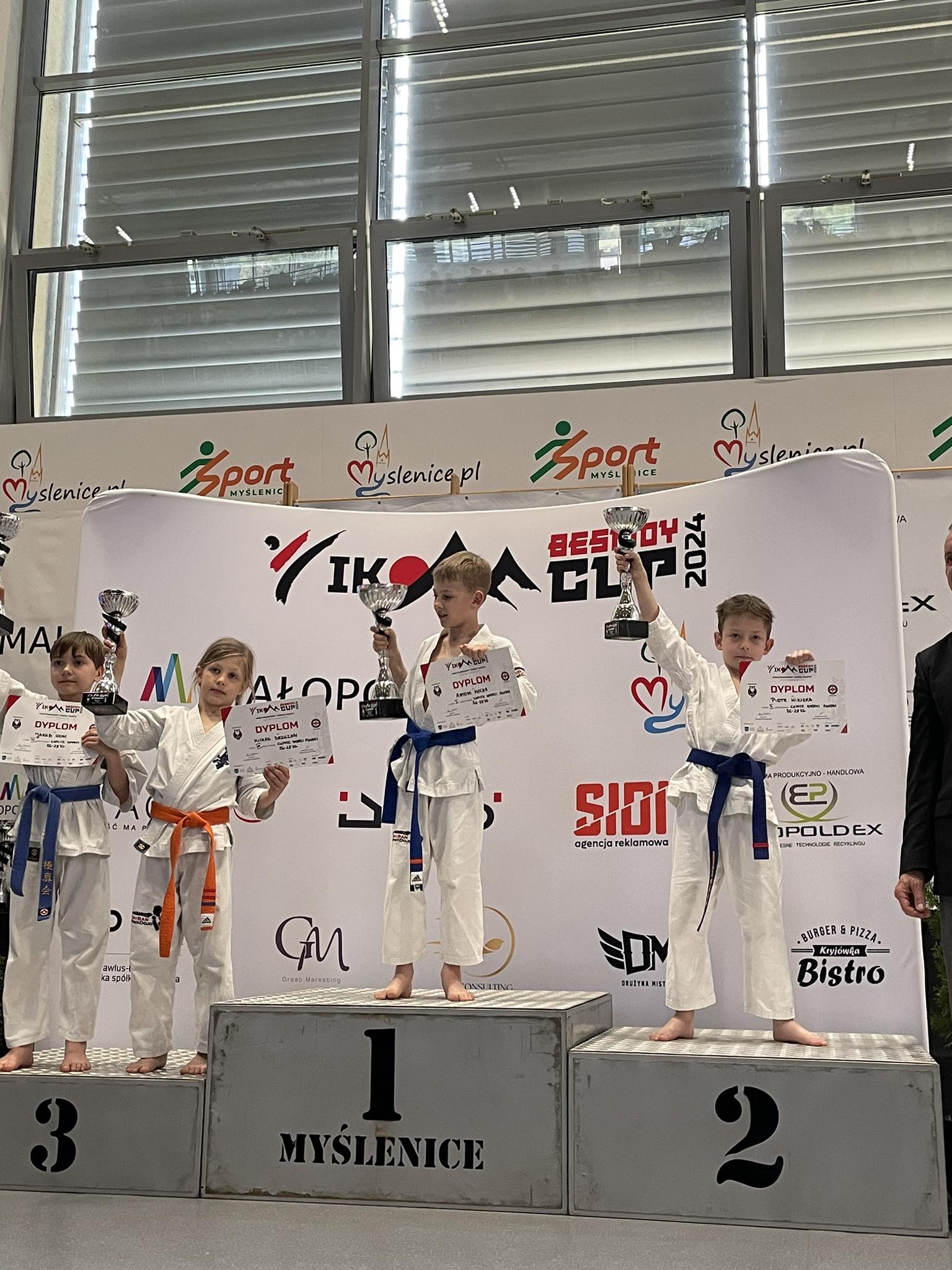 Przeworsk na: Międzynarodowy Turniej Karate Kyokushin IKO Beskidy Cup 2024!