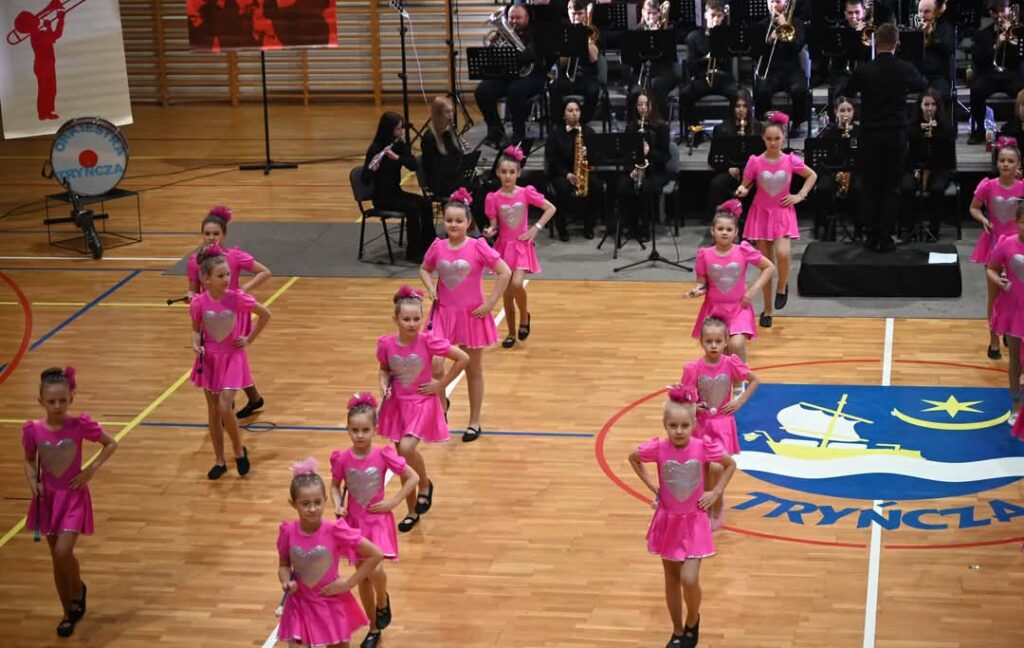 Jubileuszowy Koncert Orkiestry I Finezji: 40 Lat Muzyki, 10 Lat Tańca! [Zdjęcia]