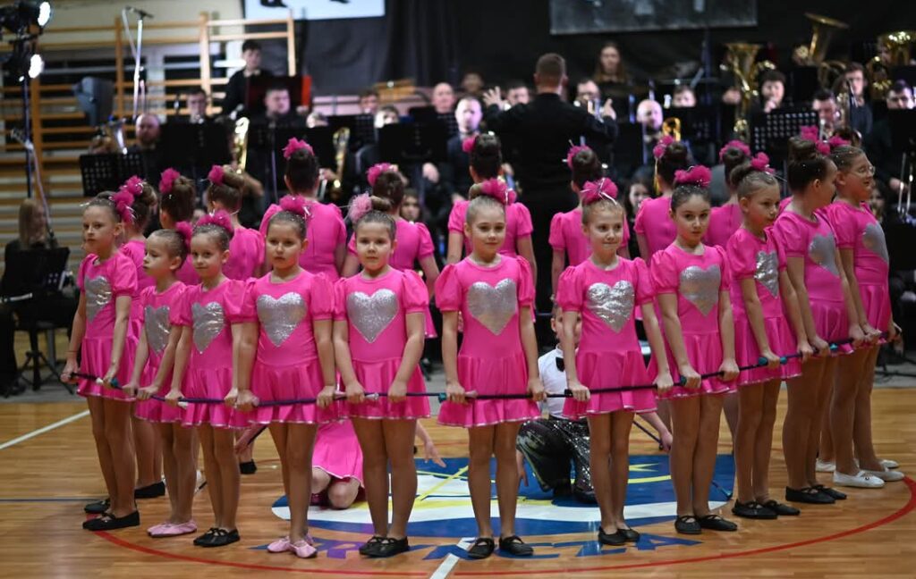 Jubileuszowy Koncert Orkiestry I Finezji: 40 Lat Muzyki, 10 Lat Tańca! [Zdjęcia]