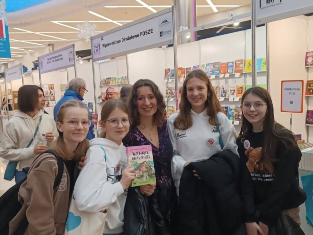 „Tajemnica domu w Bielinach” oczarowała czytelników w Kańczudze 1 „Tajemnica domu w Bielinach” oczarowała czytelników w Kańczudze