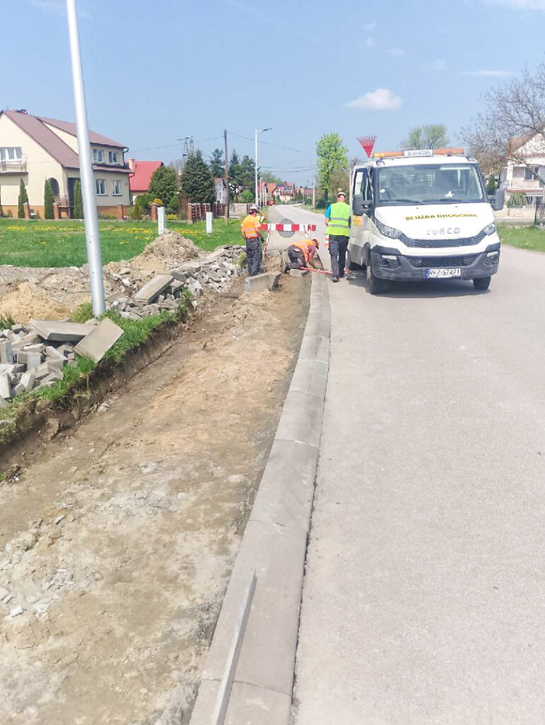 Aktualności Z Powiatowego Zarządu Dróg W Przeworsku! Zadbano O Nasze Drogi