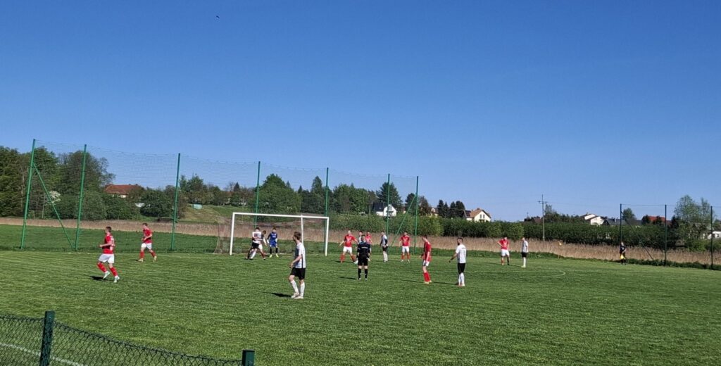 Orzeł II Przeworsk uległ liderowi klasy A 1 Orzeł II Przeworsk uległ liderowi klasy A