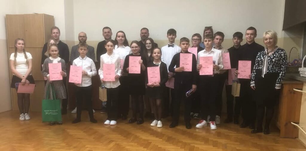 Konkurs etiud instrumentów dętych „Spełniaj z nami swoje marzenia” 1 Konkurs etiud instrumentów dętych „Spełniaj z nami swoje marzenia”