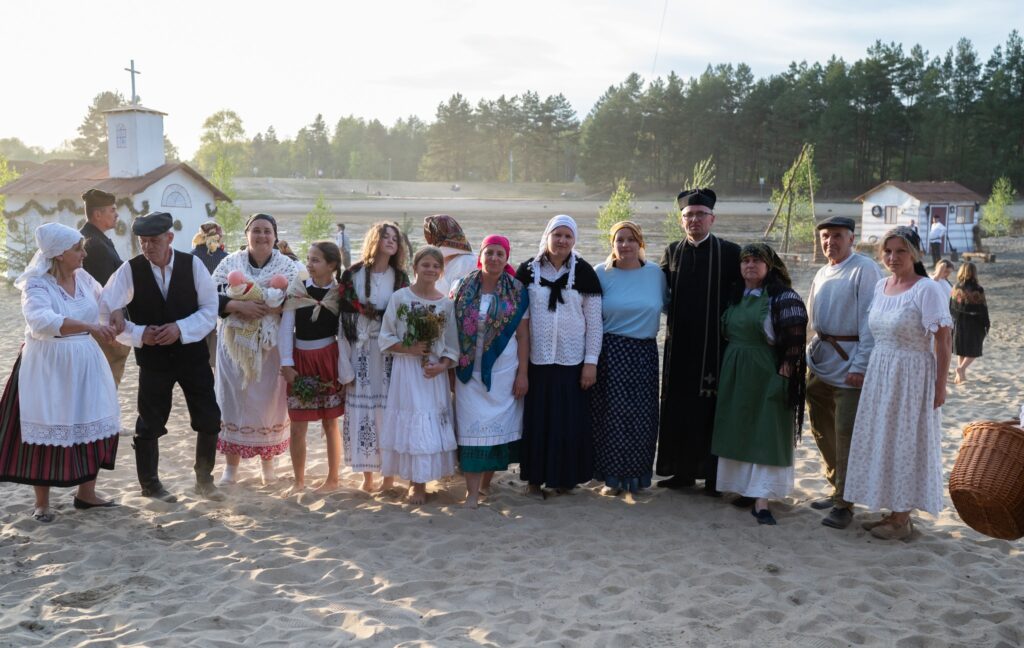 Poruszająca Inscenizacja W Radawie Upamiętniła Tragedię Wiązownicy Sprzed 80 Lat