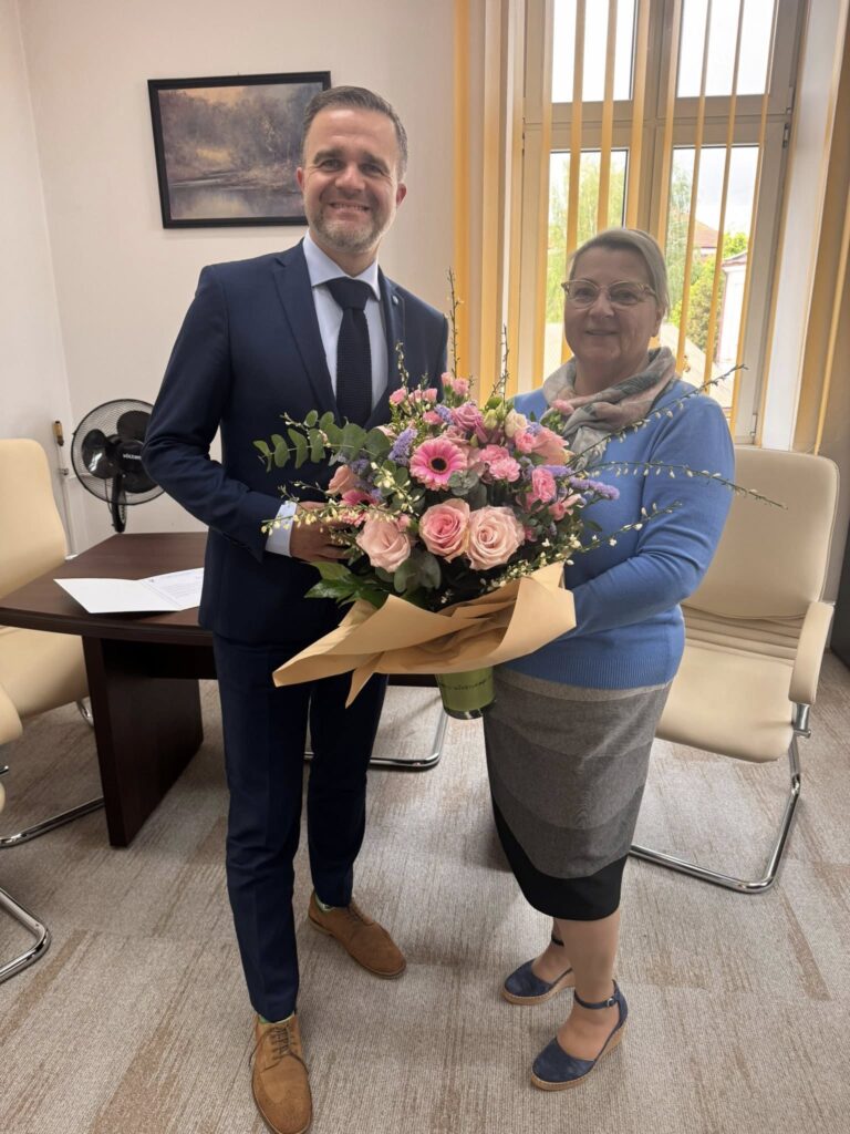 Podziękowania Dla Pielęgniarek I Położnych Z Powiatu Przeworskiego