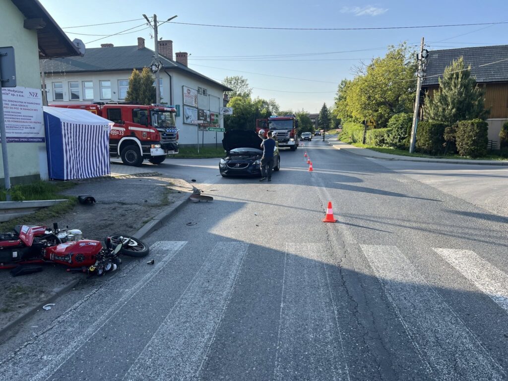Wypadek Na Skrzyżowaniu W Markowej. Jedna Osoba Poszkodowana