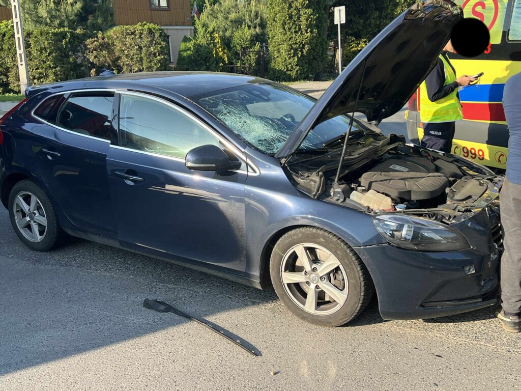 Wypadek Na Skrzyżowaniu W Markowej. Jedna Osoba Poszkodowana