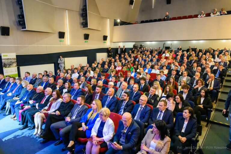 Święto lokalnej demokracji. Starosta Przeworski na wojewódzkich obchodach Dnia Samorządu Terytorialnego