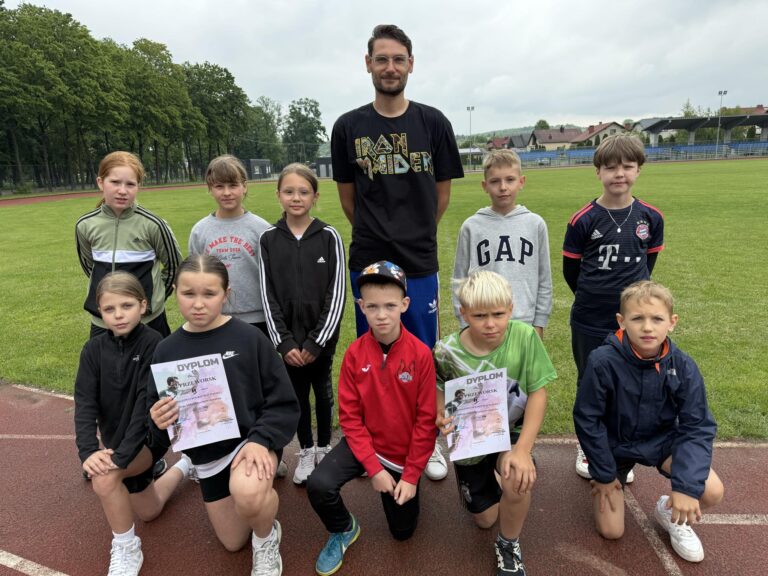 Przeworska Dwójka nie zwalnia tempa! Dwa srebrne medale w powiatowym trójboju lekkoatletycznym