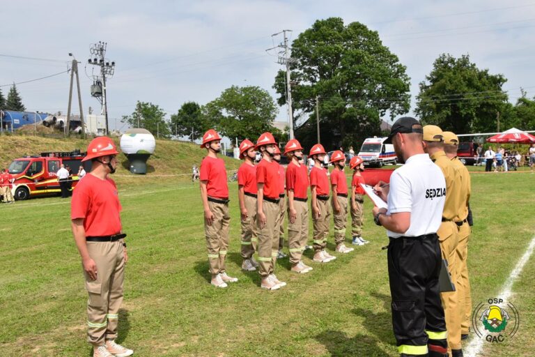 Strażacy z Gaci zdominowali Gminne Zawody Sportowo-Pożarnicze w Białobokach