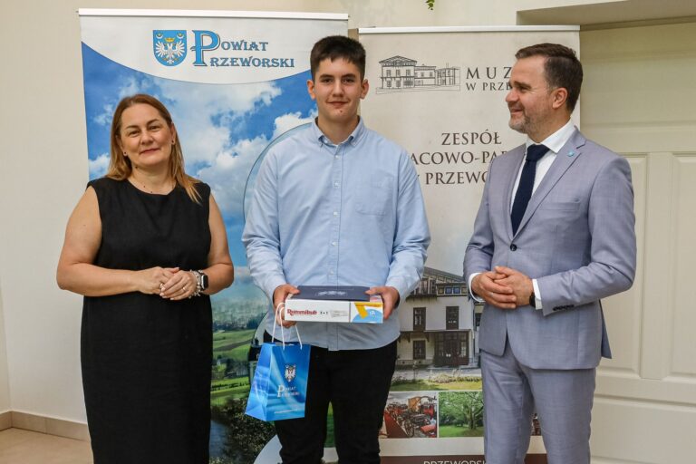 Mistrz Matematyki Powiatu Przeworskiego 2025 wyłoniony! Jakub Tytyła z Gniewczyny Łańcuckiej zwycięzcą