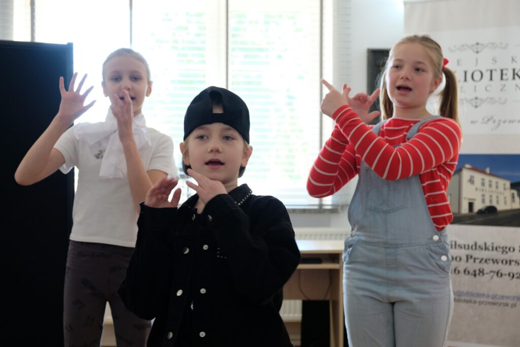 502468206 701741126133168 6909824478561610588 n