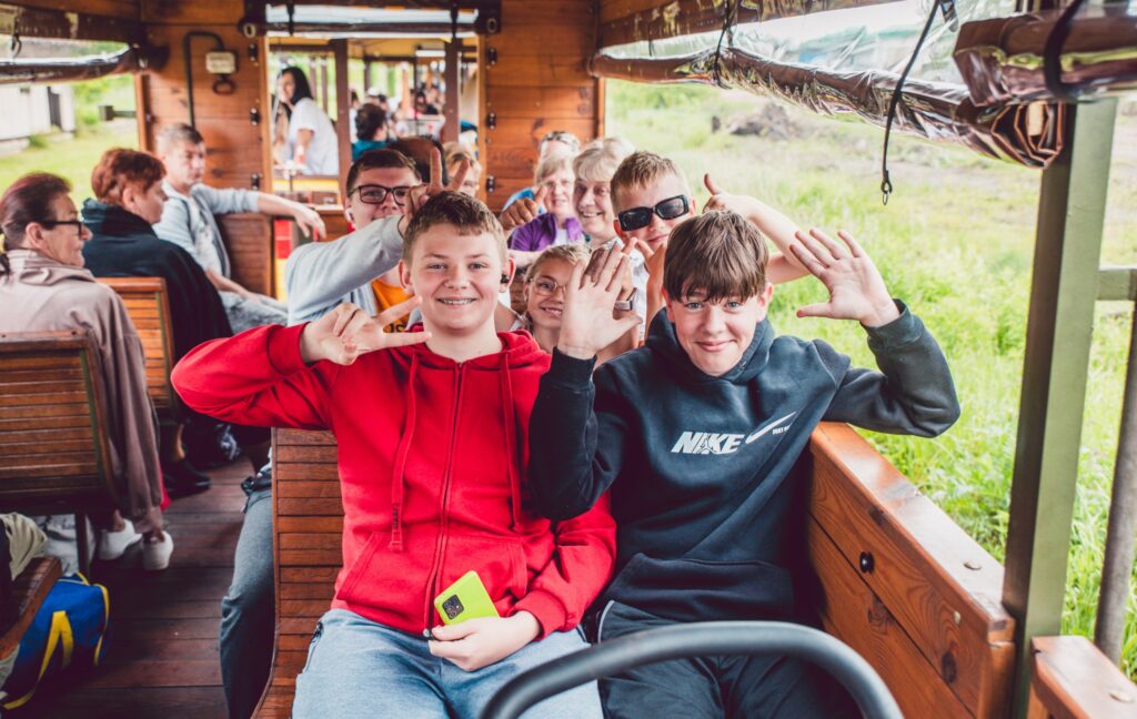 502644118 1356444652692318 1643266545458898139 N