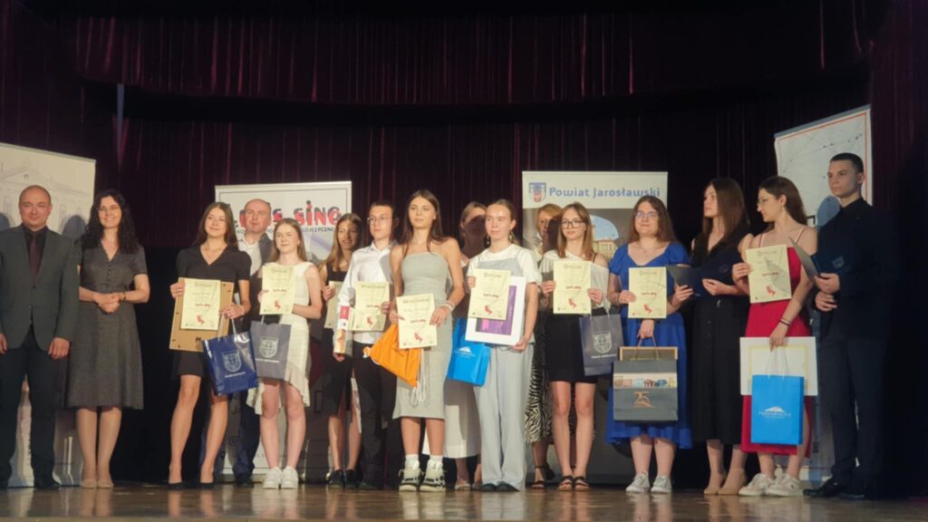 504177670 1245244374059537 7501765180772945336 n