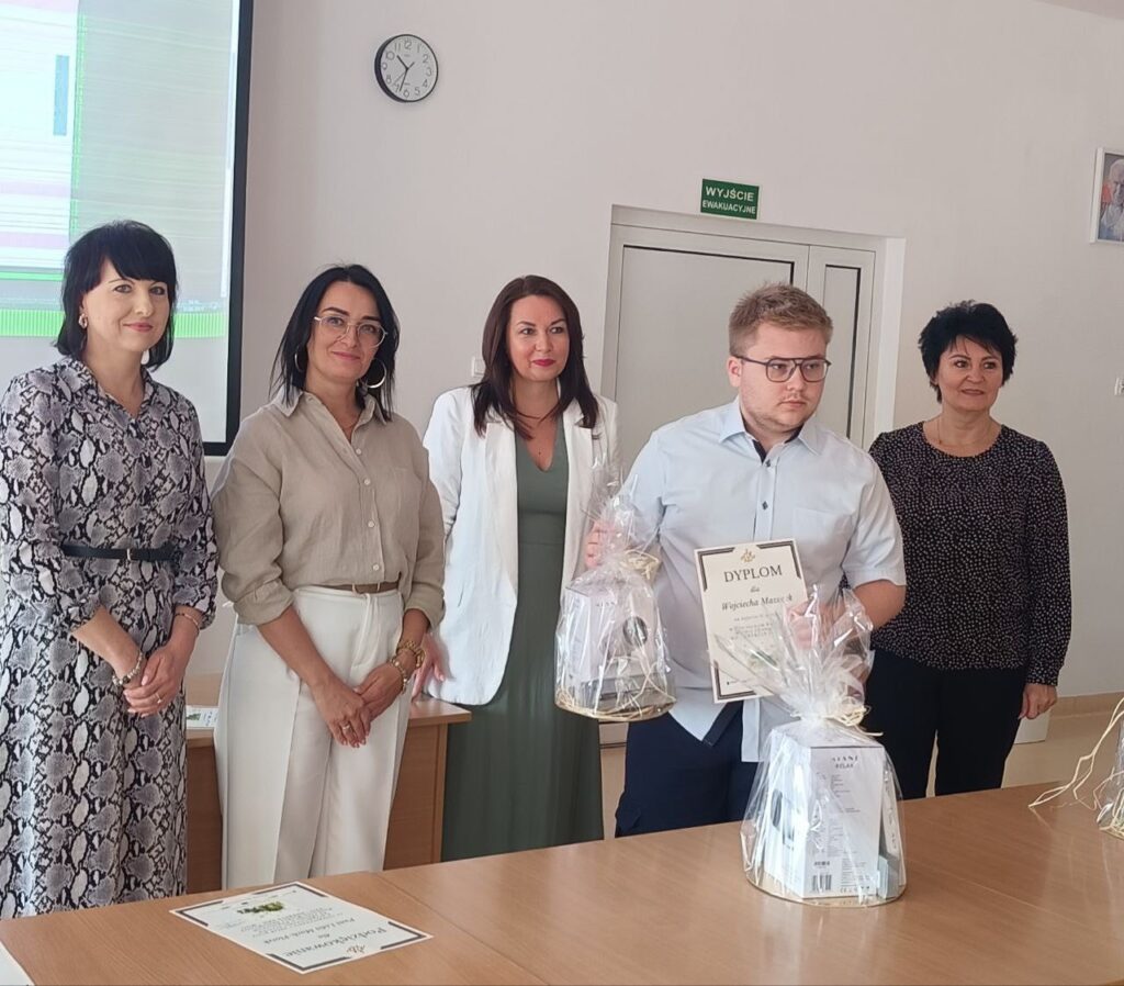 504725827 1255850009663035 8072879256719637997 n