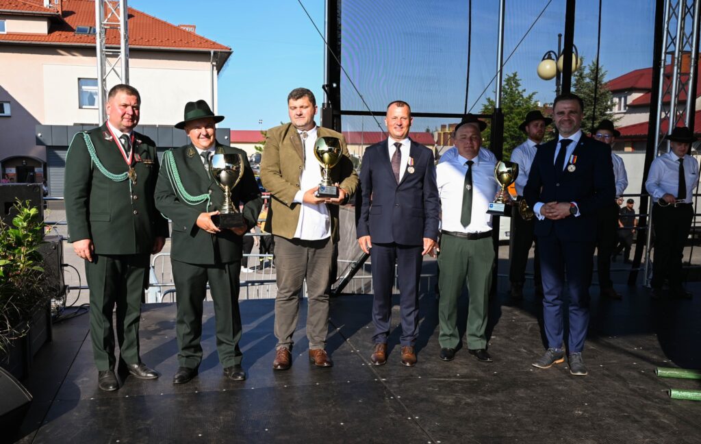 508386165 1104715518356267 2839653539157351169 N