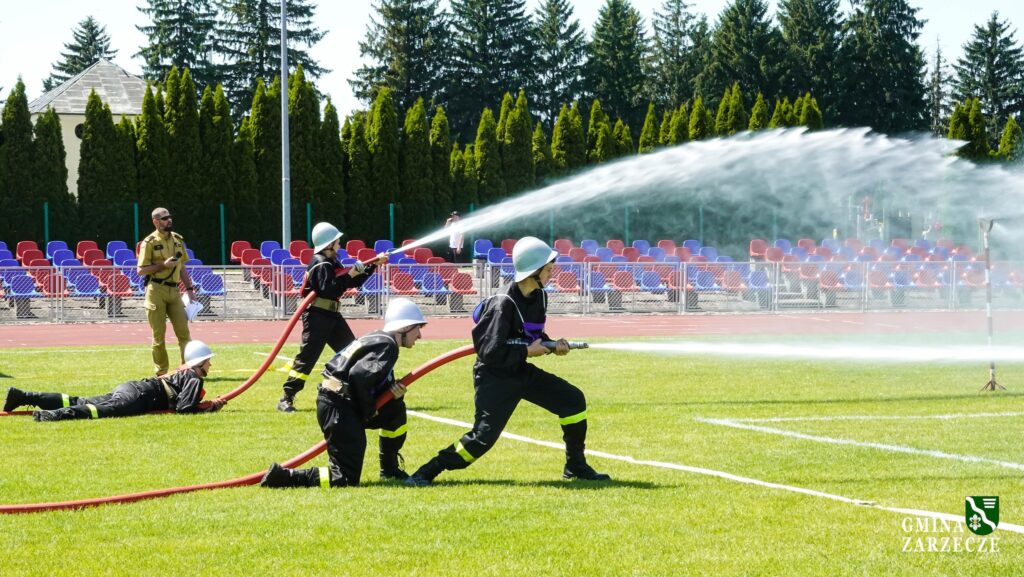 Strażacy rywalizowali w Zarzeczu. OSP Maćkówka triumfuje! 2 508742164 1026895269592470 4503708335770865155 n
