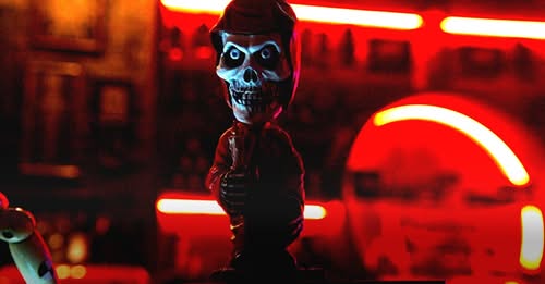 Kultowy Horror Wraca! "Oszukać Przeznaczenie: Więzy Krwi" Już od Dziś w Kinie "Warszawa" w Przeworsku