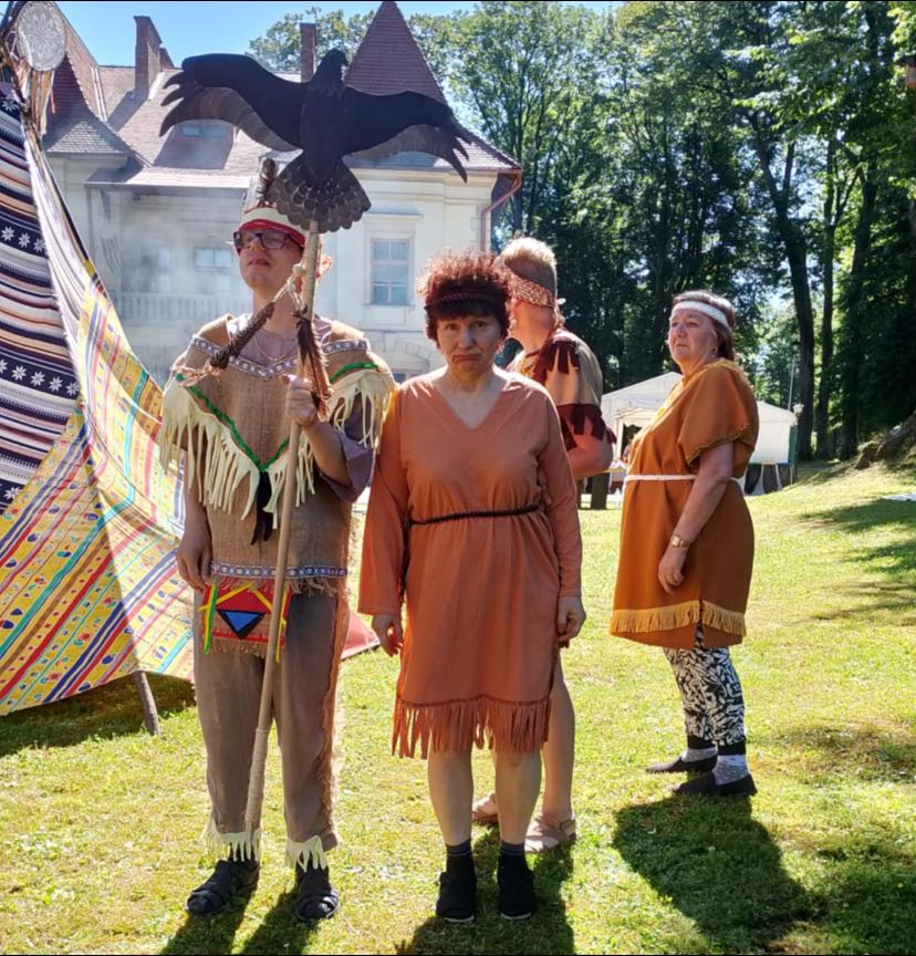 Reprezentacja ŚDS Sieniawa wzięła udział w II Zjeździe Plemiennym w Izdebkach 3 515356066 1446844646487279 3940856824604596238 n