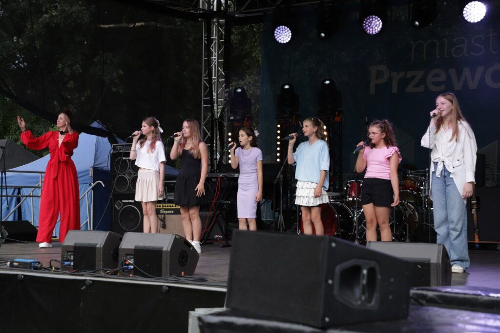 520817748 1160547819451324 2301230625835702648 n