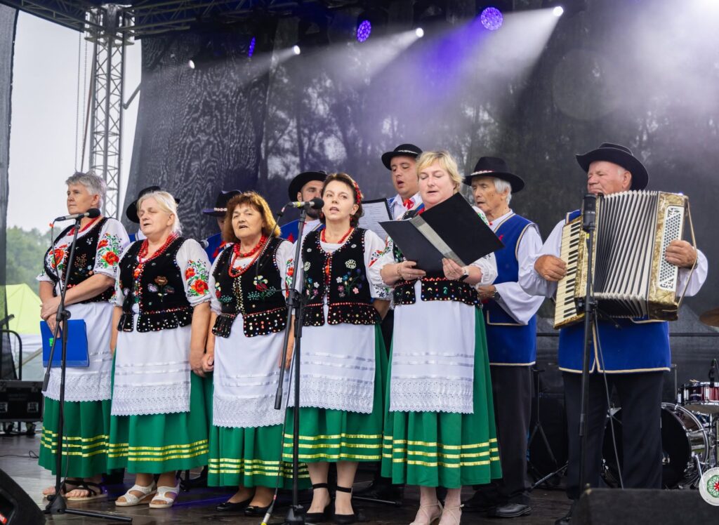 523833081 122137655678416608 5244305737741001912 n