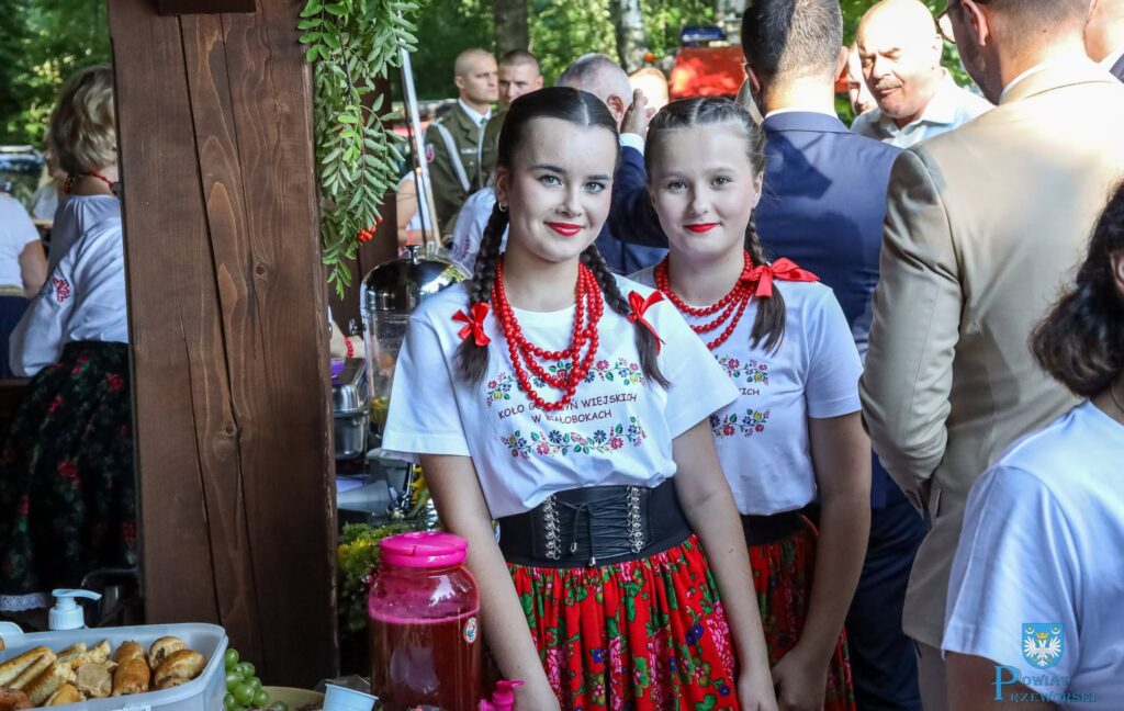 514326617 1073736438294145 5892376282753333861 N 514326617 1073736438294145 5892376282753333861 N