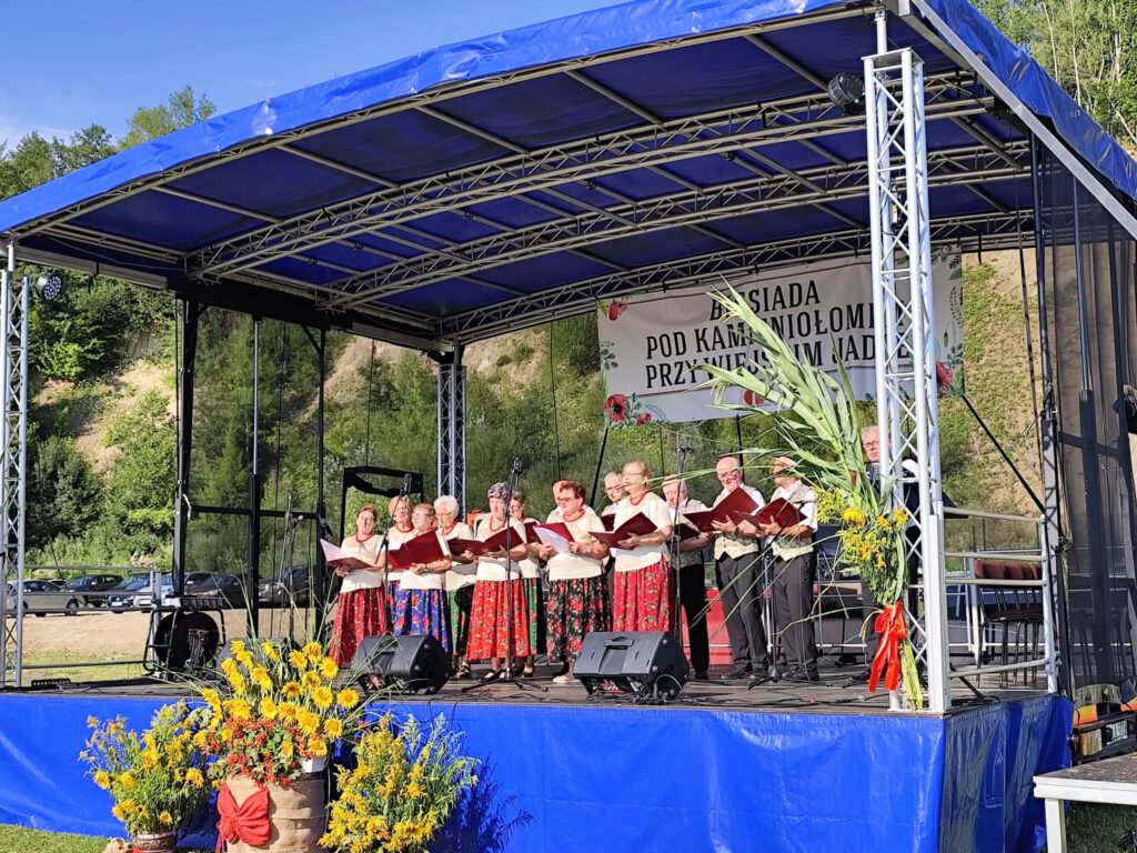 Regionalne Jadło I Muzyka Do Późna. Tak Bawiła Się Tarnawka Na Biesiadzie Pod Kamieniołomem 1 526497986 1061367569505443 2832666457101209976 N