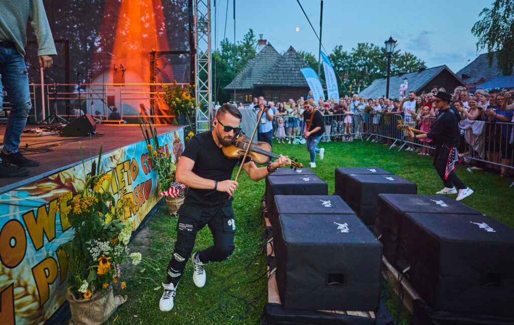 527681342 1074681168199672 1695954984553371761 n 527681342 1074681168199672 1695954984553371761 n