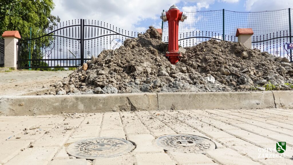Wielka modernizacja wodociągów w Gminie Zarzecze. Inwestycja za prawie 3 miliony złotych 1 530845448 1070629441885719 3990558283482089714 n