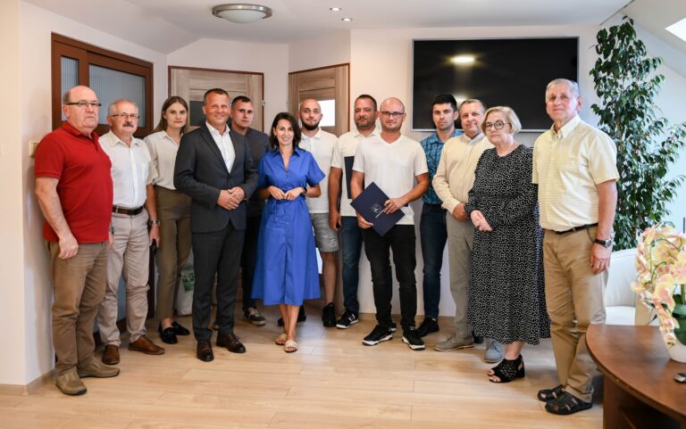 534193942 1156021883225630 7860457826737430516 n