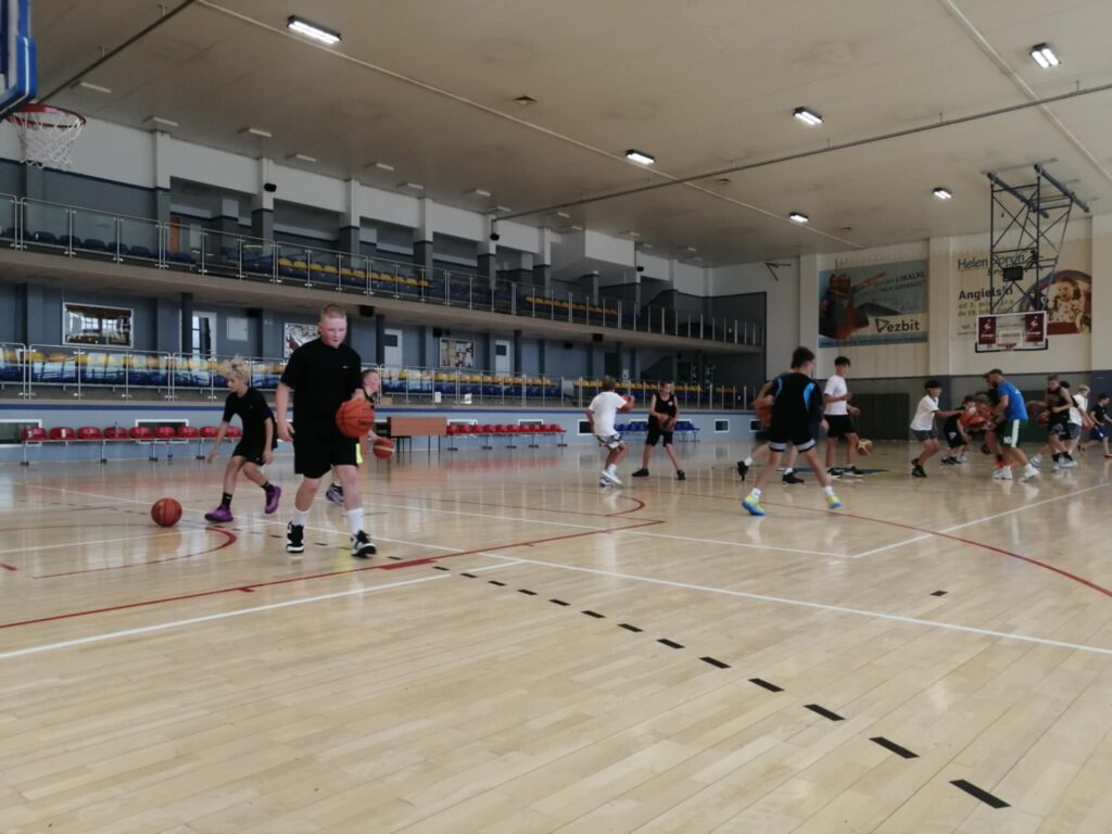 536272282 1282599840328333 6974537384747441440 n