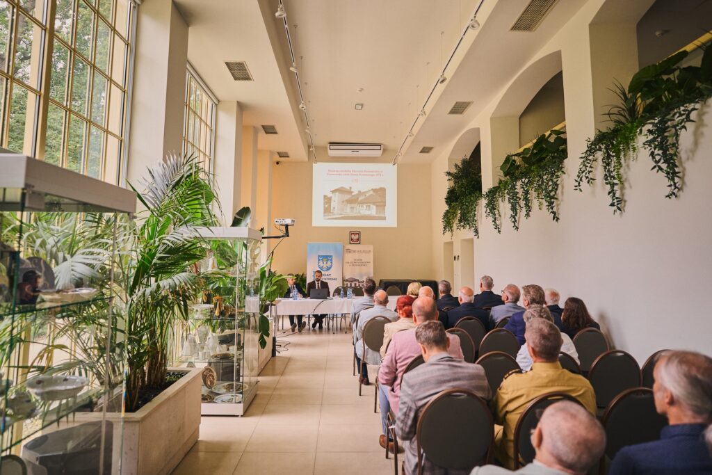 536283531 1088140326853756 502500443293104320 n