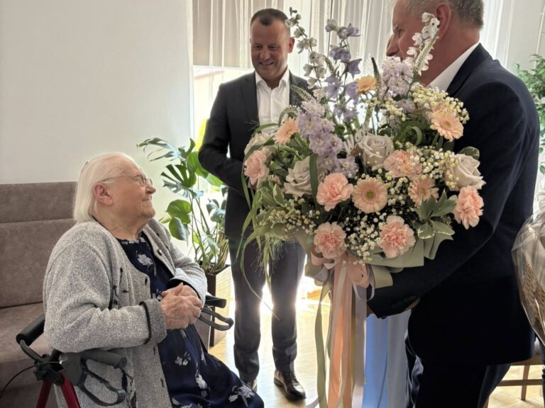 539298301 834094782276341 6001857135226292816 n1