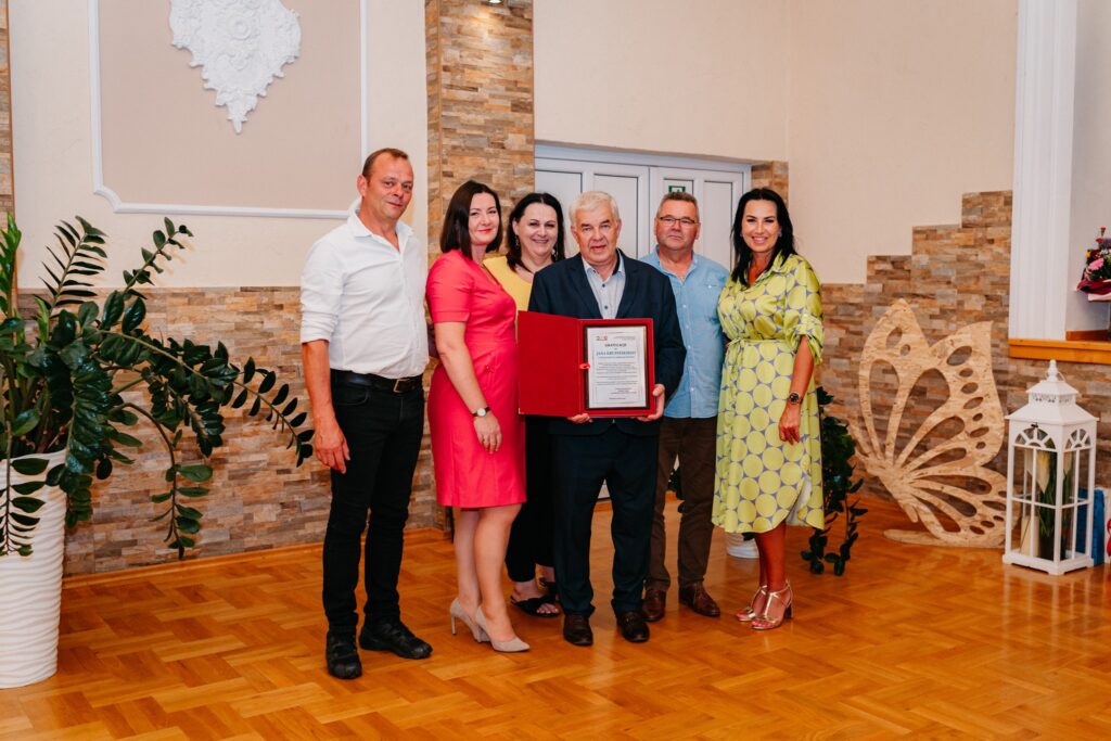 541359090 1369857078474420 3297479799611510176 n