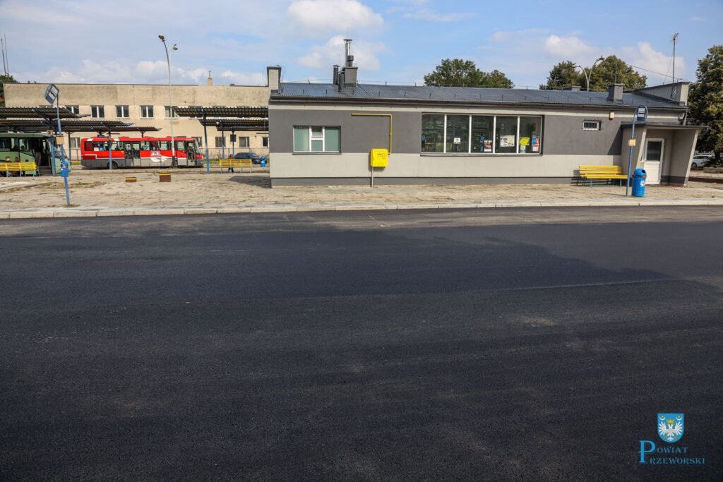 543120916 2343643719410001 6430013217510378782 n