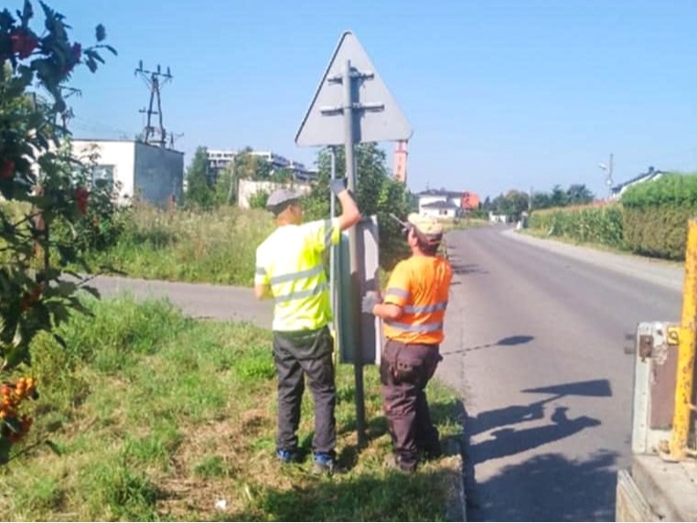 547320480 805527472165777 2592922847417911247 1n