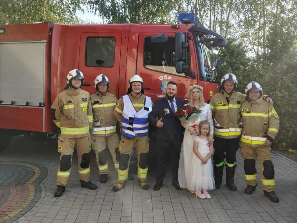 547925263 1102920618617921 2646446473195415673 n1