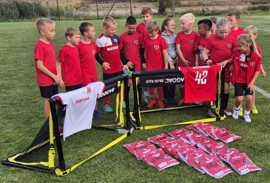 548787829 1293508352571437 6775487990272985120 n