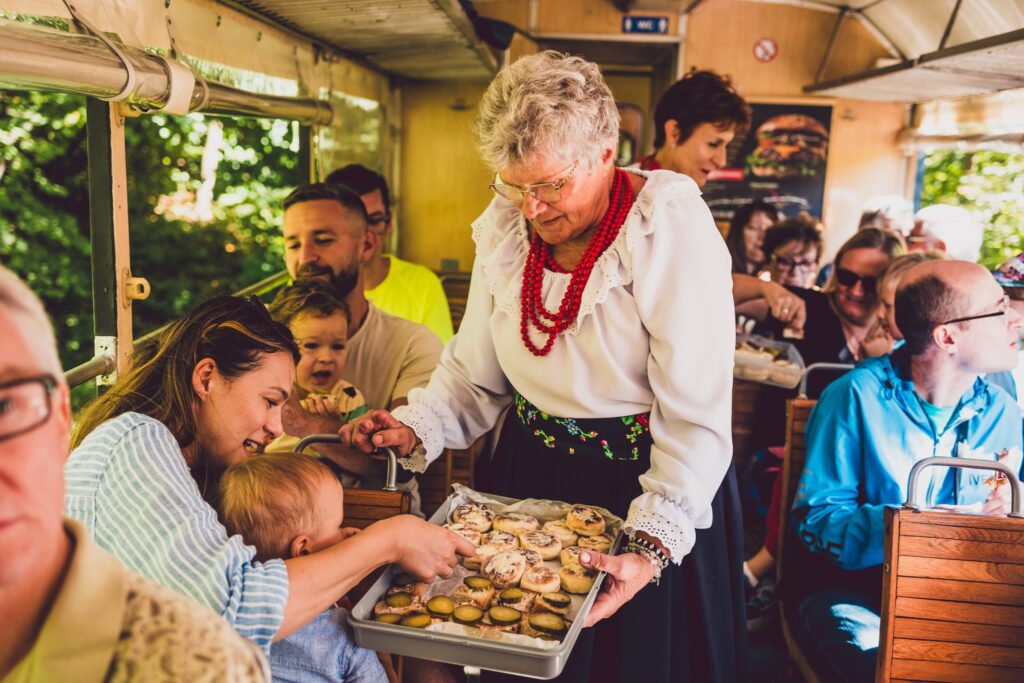 549793618 1455403856129730 1672874752198672921 n