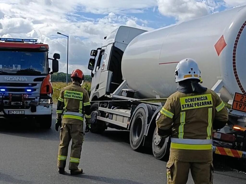 552319397 1195311439299737 2294162662800312331 n1