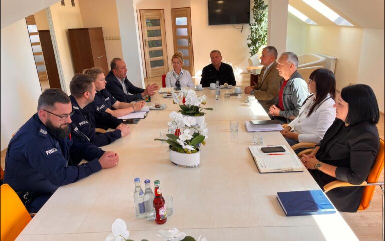 554987518 1185810193580132 2411205720453604527 n