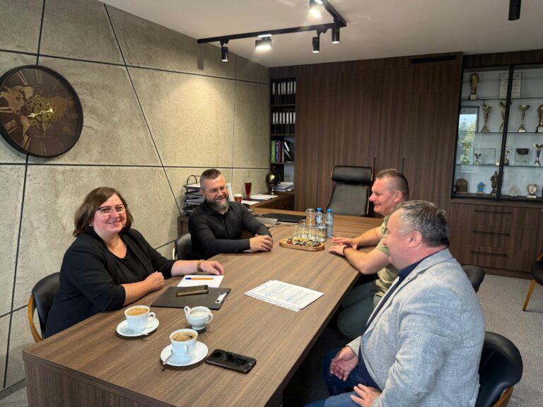 555520292 1104094305238664 7521906981944545666 n