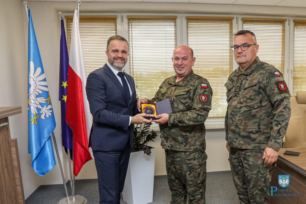 556138157 1118438670490588 2281271869634002330 n