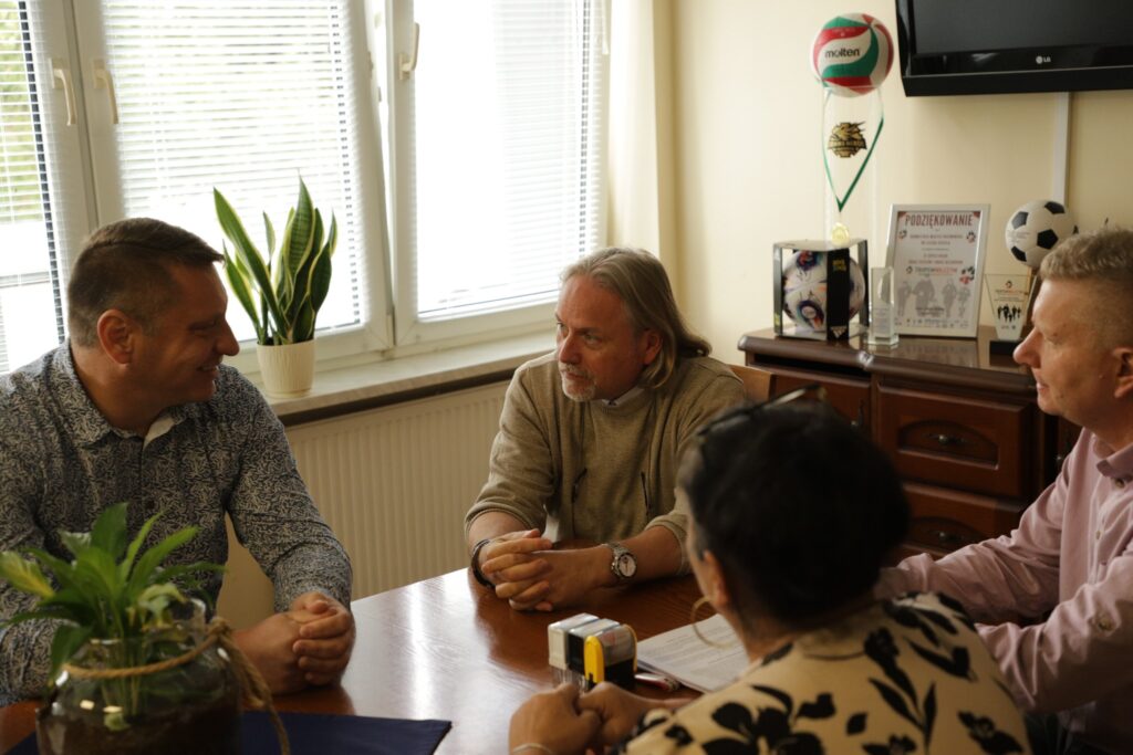 556763116 1207901758045003 4332923362439456401 n