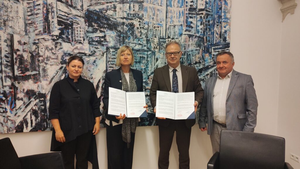 554749400 122146056644711970 8125084046913542348 n