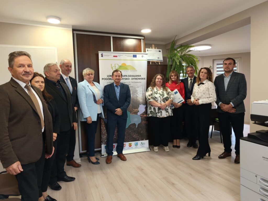 558081944 812820984634938 407608139537211247 n