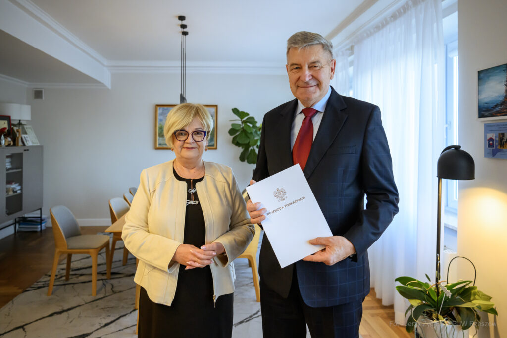 560047360 1183381023606747 8480651419475606980 n