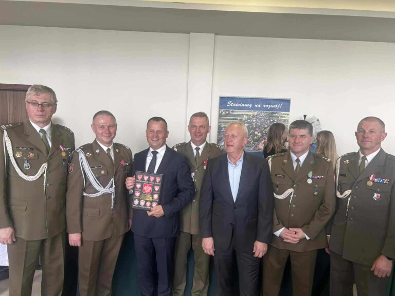 561009325 1204728505021634 4230993327662876543 n