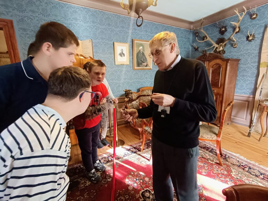 564091558 1348628450300395 6833250485284383534 n